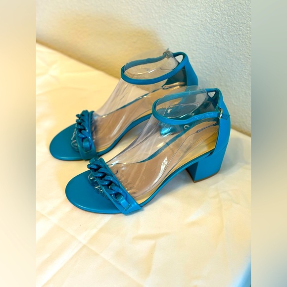 Nine West Turquoise Heels - Picture 1 of 5